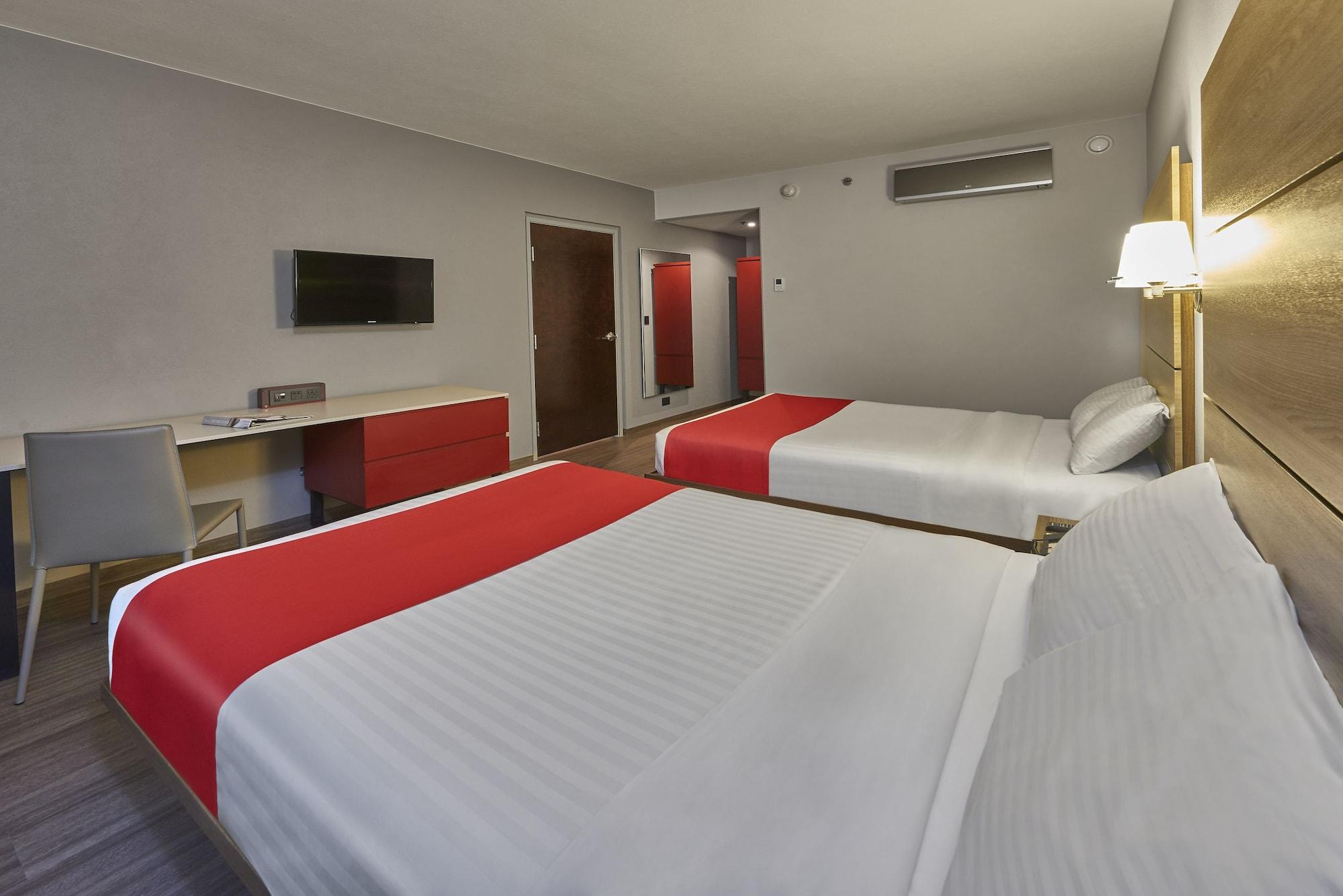 City Express Plus By Marriott Leon Centro De Convenciones Bagian luar foto