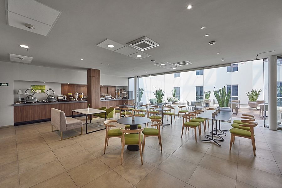 City Express Plus By Marriott Leon Centro De Convenciones Bagian luar foto